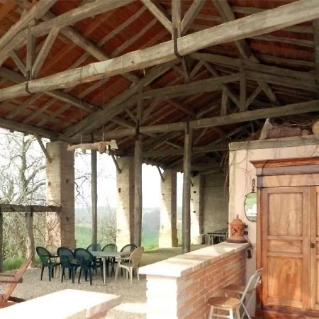 House La Hire De L'esquinsac Holiday home Samatan