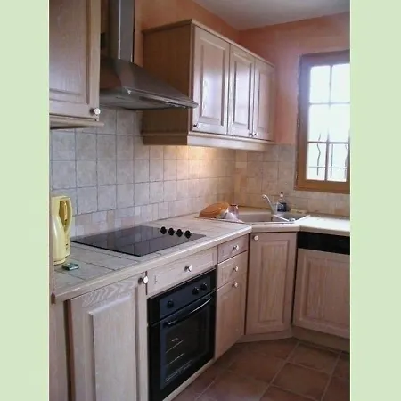 House La Hire De L'esquinsac Holiday home